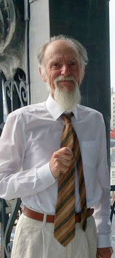Yves-Bernard Gasztowtt, dans le clocher de St Nicolas, à Nantes