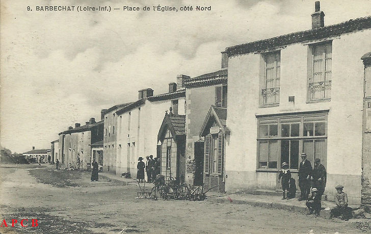 Barbechat place de l'église cote nord
