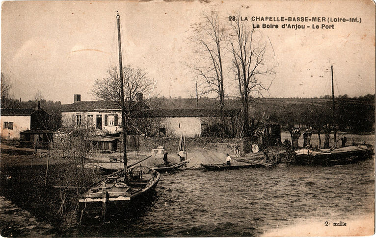 La Boire d'Anjou : le port