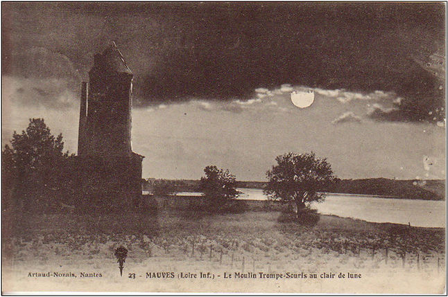 Le moulin de Trompe-Souris au clair d lune