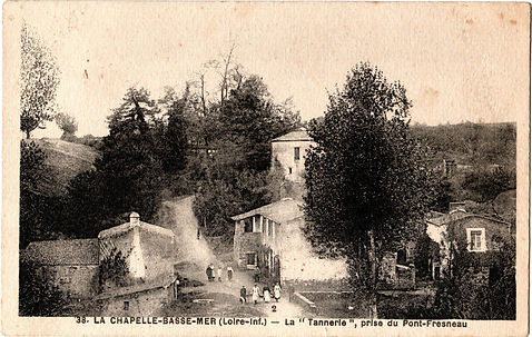 La tannerie avant 1932 : le viaduc n'existe pas