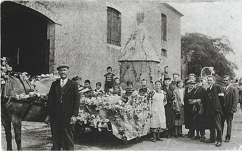 Kermesse, Rue des Gringalets devant l'ancien garage de la diligence