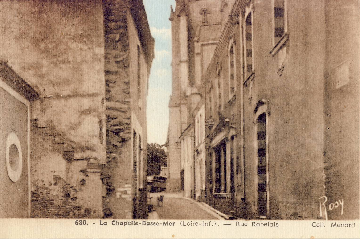 Place de l'église de la Chapelle Basse-Mer